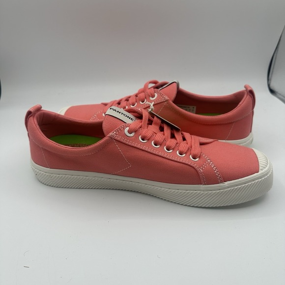 Cariuma Pantone Classic Canvas Sneakers Mens 11 Coral Pink Lace Up Low Shoes NWT - Picture 7 of 10
